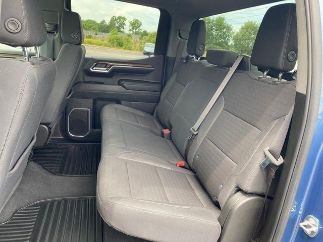 Chevrolet Silverado 1500 LT-L Crew Cab 4WD 2024