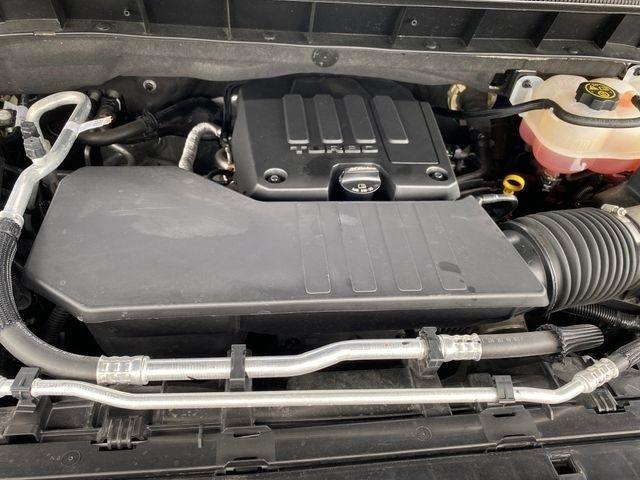 Chevrolet Silverado 1500 LT-L Crew Cab 4WD 2024