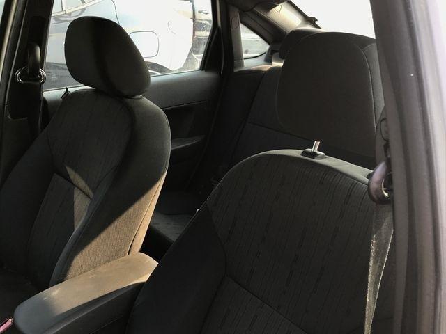 Ford Focus SE Sedan 2010