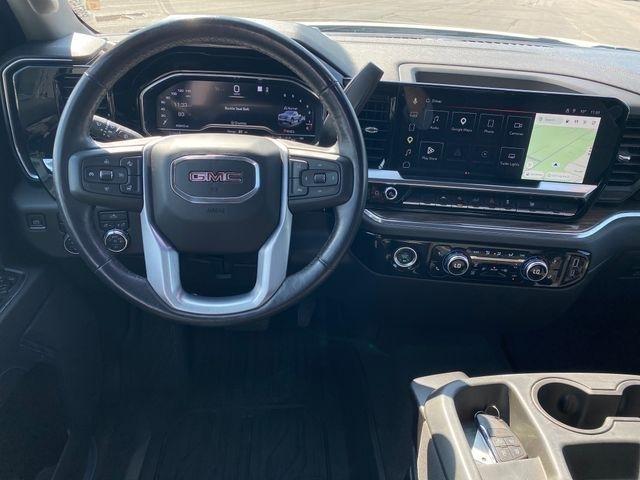GMC Sierra 1500 Elevation L Crew Cab 4WD 2022