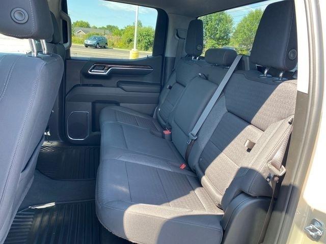 GMC Sierra 1500 Elevation L Crew Cab 4WD 2022