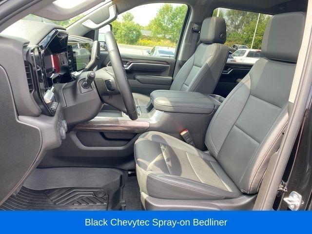 Chevrolet Silverado 2500HD LTZ Crew Cab Long Box 4WD 2025