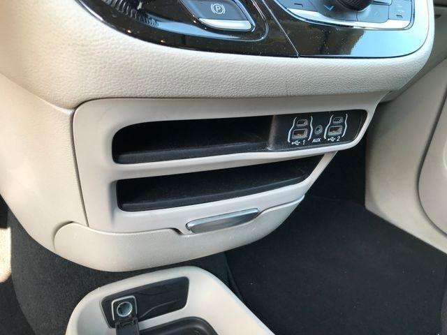 Chrysler Pacifica Hybrid Select 2024