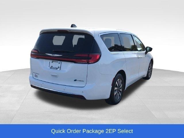 Chrysler Pacifica Hybrid Select 2024