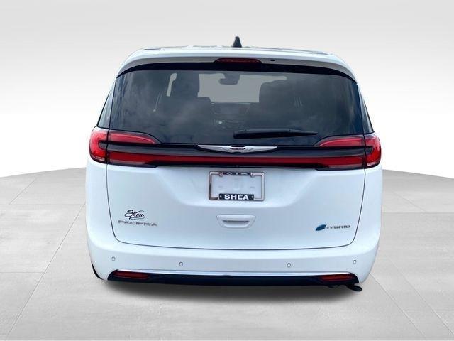 Chrysler Pacifica Hybrid Select 2024