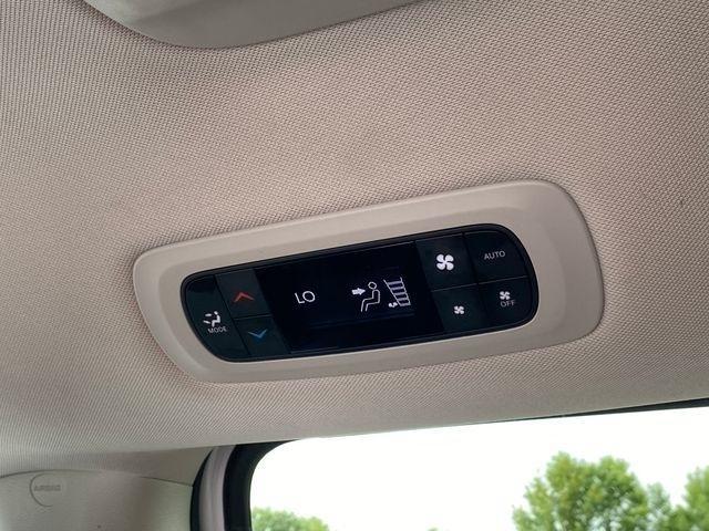 Chrysler Pacifica Hybrid Select 2024