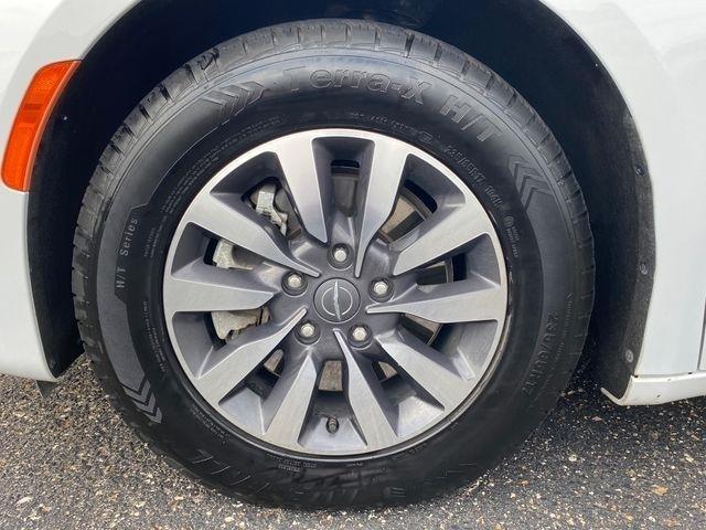 Chrysler Pacifica Hybrid Select 2024