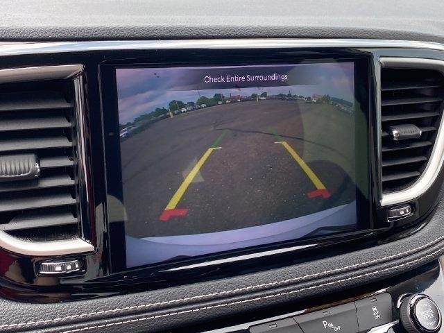 Chrysler Pacifica Hybrid Select 2024