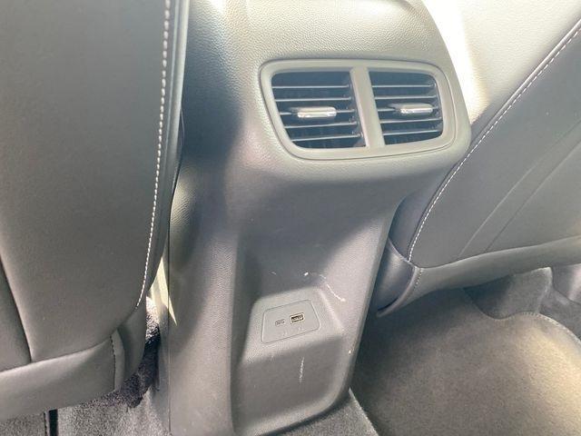 Buick Envision Essense 2024