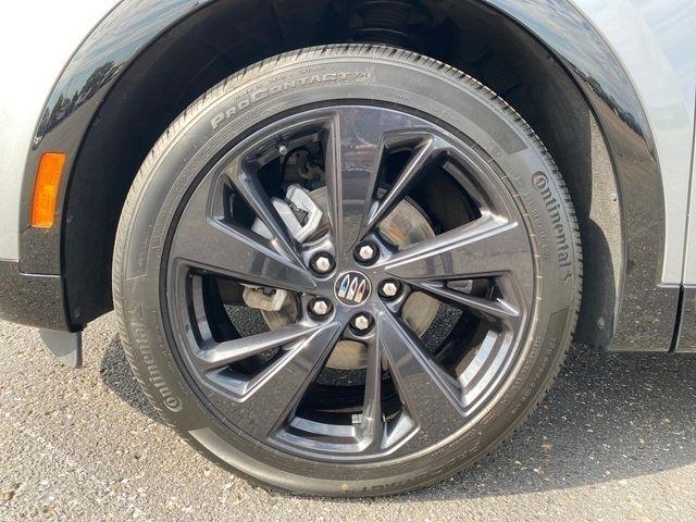Buick Envision Essense 2024