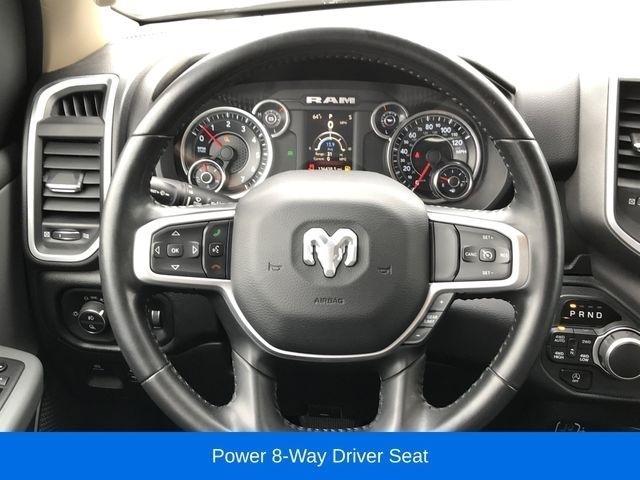 RAM 1500 Big Horn Crew Cab SWB 4WD 2020
