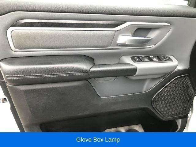 RAM 1500 Big Horn Crew Cab SWB 4WD 2020