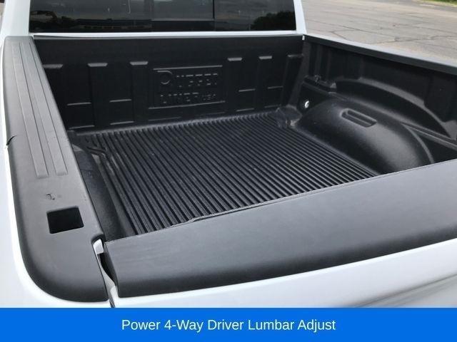 RAM 1500 Big Horn Crew Cab SWB 4WD 2020