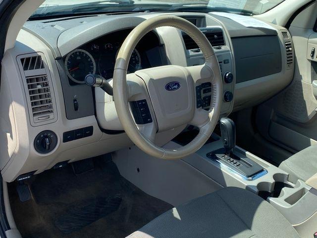 Ford Escape XLT FWD 2010