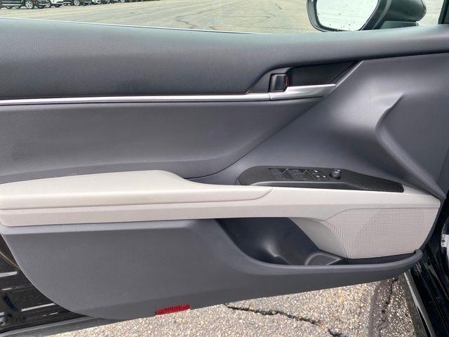 Toyota Camry SE Nightshade Edition AWD 2023
