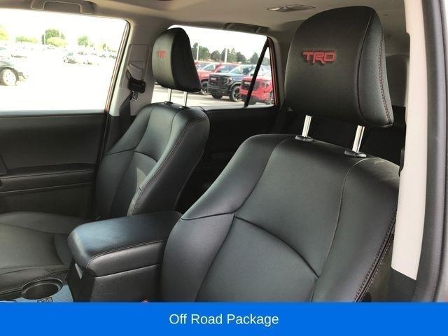 Toyota 4Runner TRD Off-road Premium 4WD 2024
