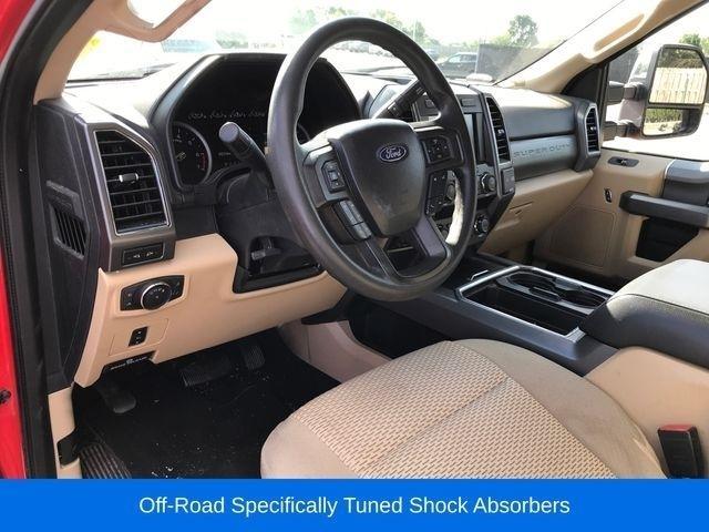 Ford F-250 SD XLT Crew Cab 4WD 2020