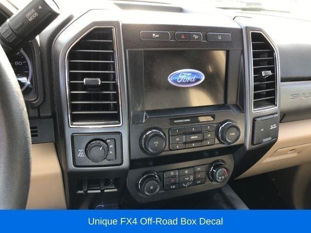 Ford F-250 SD XLT Crew Cab 4WD 2020