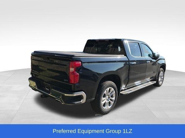 Chevrolet Silverado 1500 LTZ Crew Cab 4WD 2023