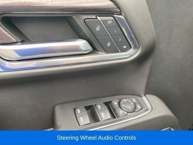 Chevrolet Silverado 1500 LTZ Crew Cab 4WD 2023