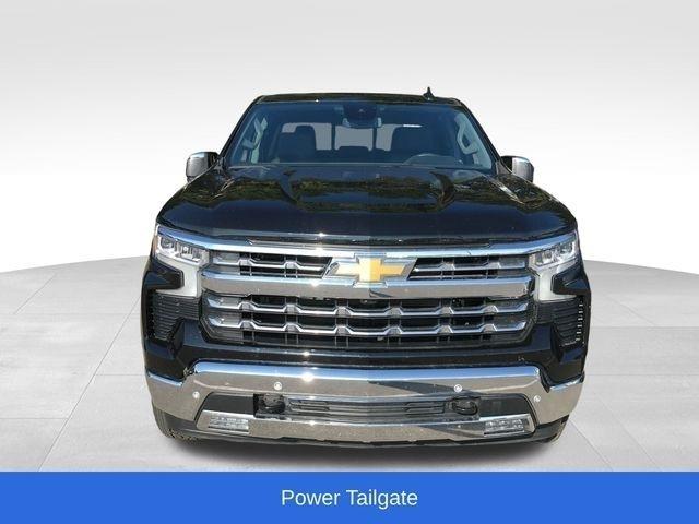 Chevrolet Silverado 1500 LTZ Crew Cab 4WD 2023