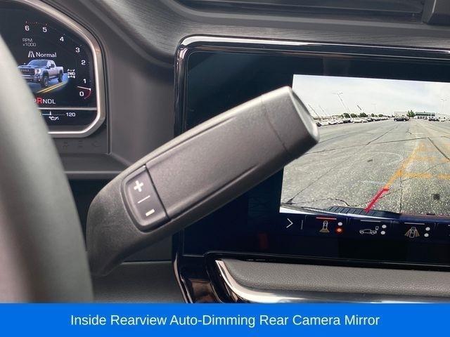 GMC Sierra 2500HD AT4 Crew Cab 4WD 2024