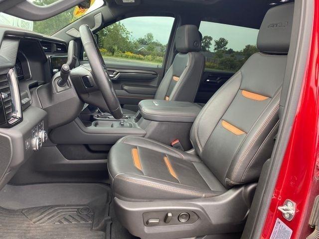 GMC Sierra 2500HD AT4 Crew Cab 4WD 2024