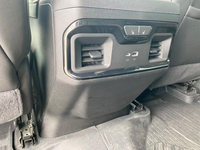 GMC Sierra 2500HD AT4 Crew Cab 4WD 2024