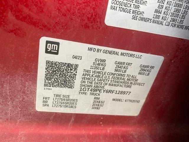 GMC Sierra 2500HD AT4 Crew Cab 4WD 2024