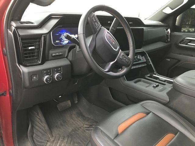 GMC Sierra 2500HD AT4 Crew Cab 4WD 2024
