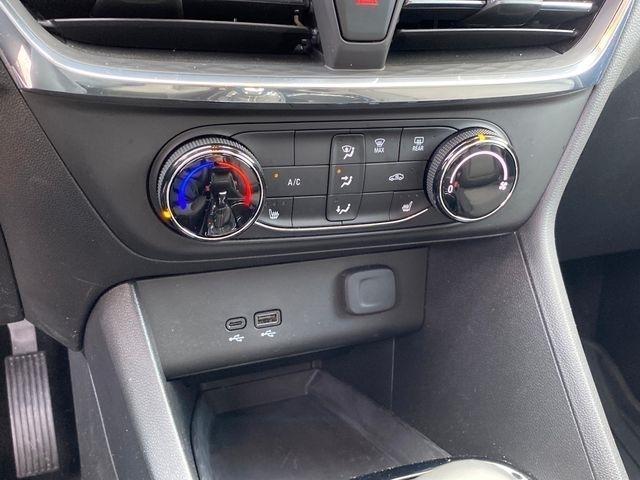 Buick Encore GX Preferred 2025