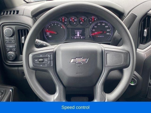 Chevrolet Silverado 1500 Trail Boss Custom Crew Cab 4WD 2022
