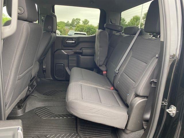 Chevrolet Silverado 1500 Trail Boss Custom Crew Cab 4WD 2022