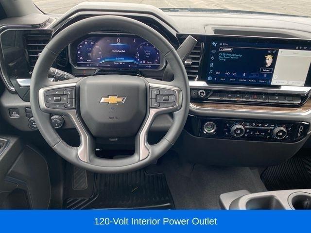 Chevrolet Silverado 1500 LT-L Crew Cab 4WD 2024