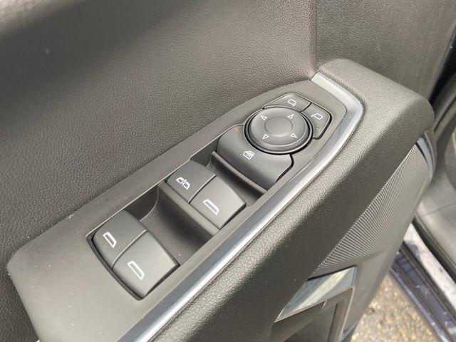 Chevrolet Silverado 1500 LT-L Crew Cab 4WD 2024