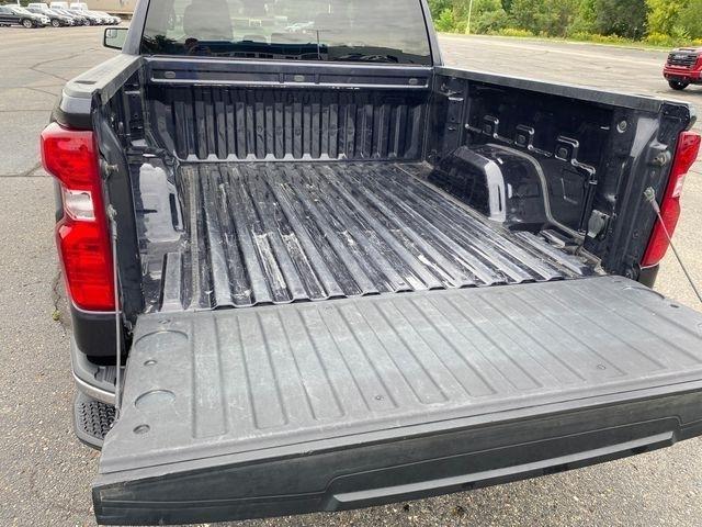 Chevrolet Silverado 1500 LT-L Crew Cab 4WD 2024