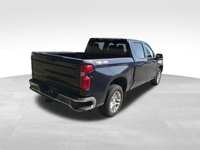 Chevrolet Silverado 1500 LT-L Crew Cab 4WD 2024
