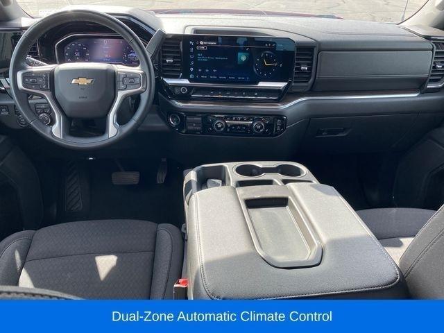 Chevrolet Silverado 1500 LT-L Crew Cab 4WD 2025