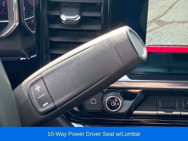 Chevrolet Silverado 1500 LT-L Crew Cab 4WD 2025