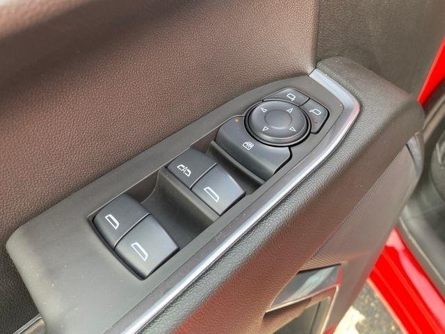 Chevrolet Silverado 1500 LT-L Crew Cab 4WD 2025