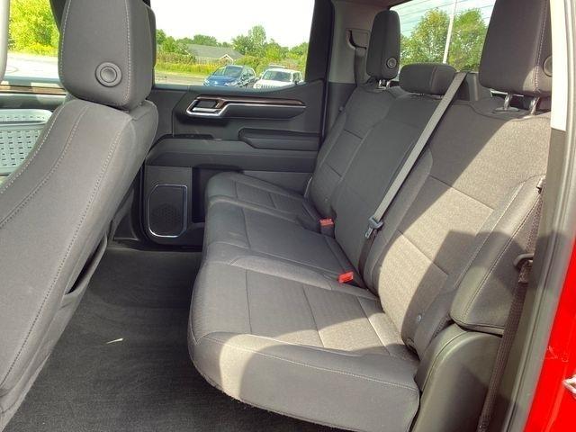 Chevrolet Silverado 1500 LT-L Crew Cab 4WD 2025