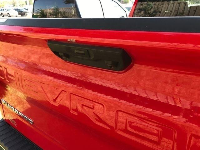 Chevrolet Silverado 1500 LT-L Crew Cab 4WD 2025