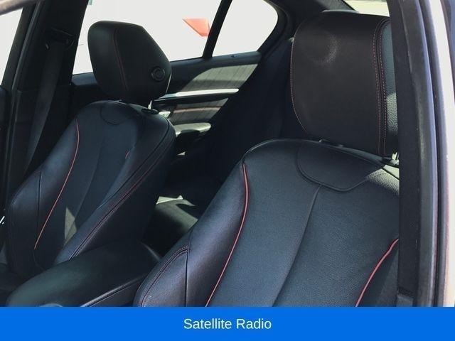 BMW 3-Series 328i xDrive Sedan 2016