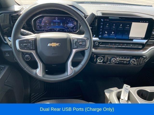Chevrolet Silverado 1500 LT-L Crew Cab 4WD 2024