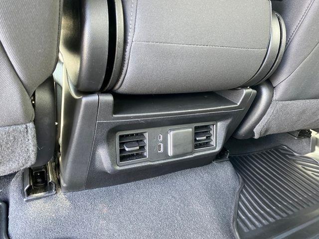 Chevrolet Silverado 1500 LT-L Crew Cab 4WD 2024