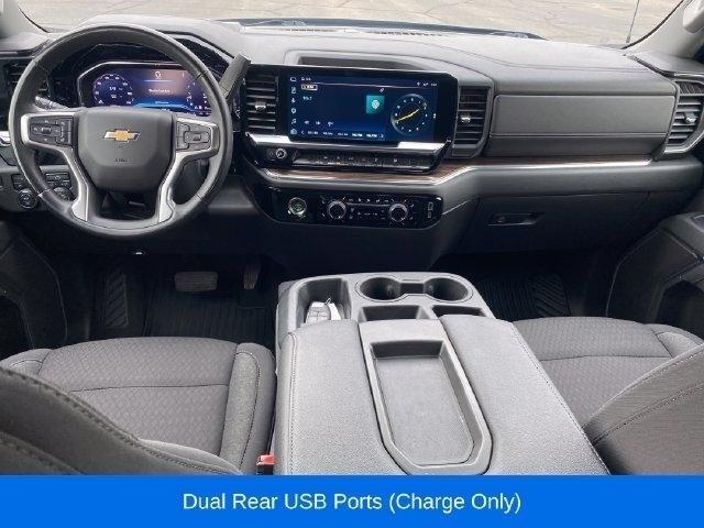 Chevrolet Silverado 1500 LT-L Crew Cab 4WD 2024