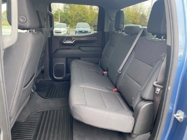 Chevrolet Silverado 1500 LT-L Crew Cab 4WD 2024