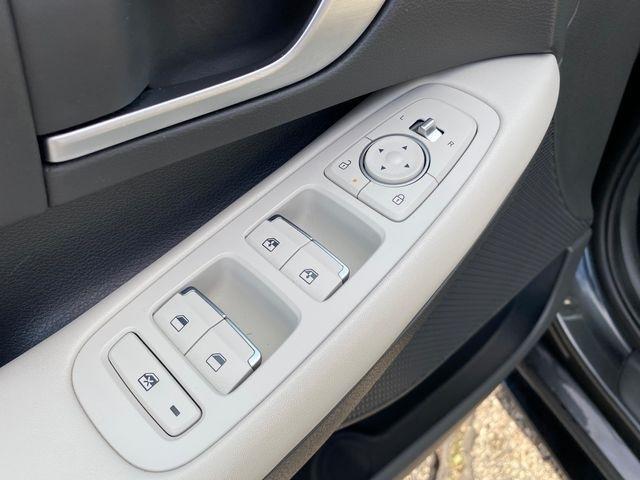Hyundai Sonata SEL 2025