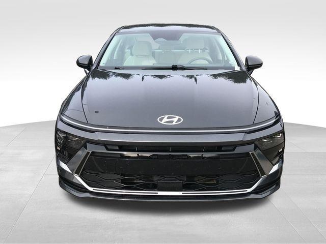 Hyundai Sonata SEL 2025