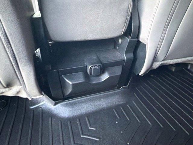 Ford F-350 SD XL Crew Cab Long Bed 4WD 2020